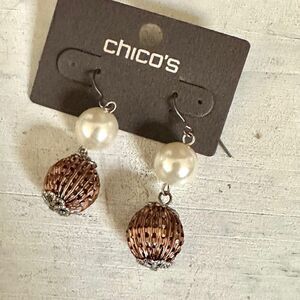 Chicos Margaret faux pearl drop earrings